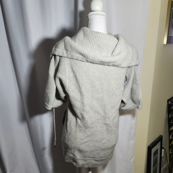 Theory Cashmere Short Sleeve Sweater Jacket M - Picture 2 of 10